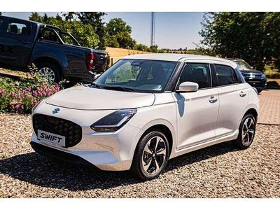 Usata Suzuki Swift Comfort+ 83 CV (61 kW) 2025 Bianco Utilitaria