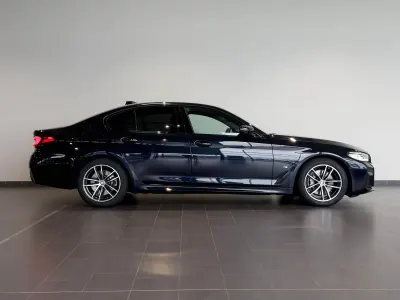 Gebraucht BMW 540 M Sport 340 PS (250 kW) 2022 Carbonschwarz metallic Limousine