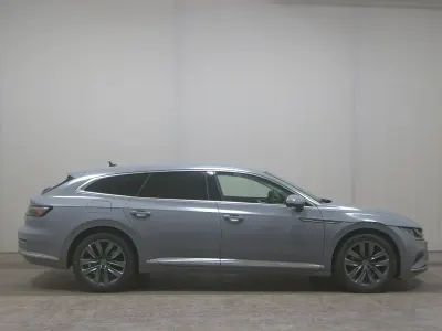 Gebraucht VW Arteon Elegance 200 PS (147 kW) 2022 Grau Kombi