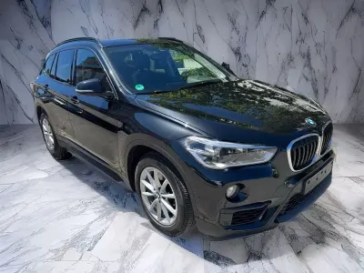 Gebraucht BMW X1 Sport Line 192 PS (141 kW) 2015 Saphirschwarz SUV