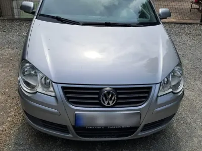 Gebraucht VW Polo 70 PS (51 kW) 2009 Silber Kleinwagen