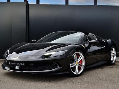 Gebraucht Ferrari 296 829 PS (609 kW) 2024 Schwarz Cabrio