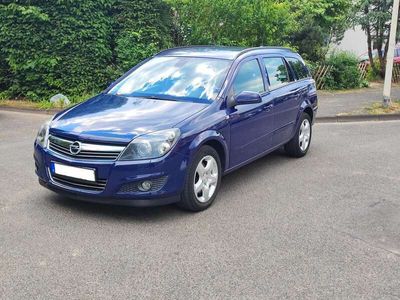 gebraucht Opel Astra Astra1.9 CDTI Caravan DPF NAVI