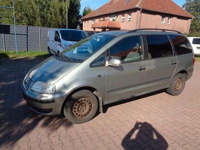 VW Sharan