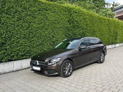 Second-hand Mercedes C220