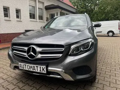 Gebraucht Mercedes GLC250 211 PS (155 kW) 2018 Grau SUV