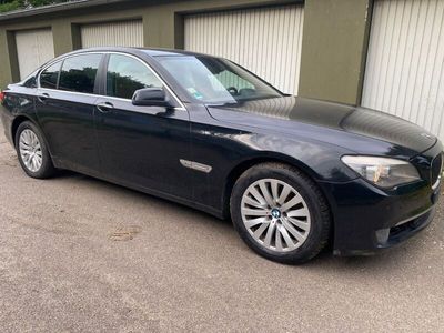 BMW 740