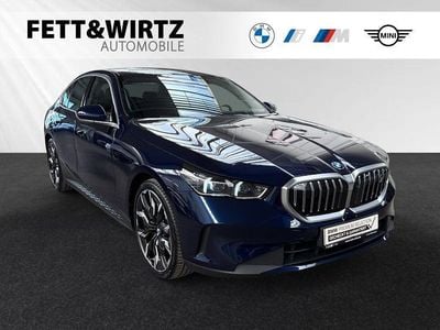 Usata BMW i5 Sport Line 250 kW (340 CV) 2024 Blu Berlina