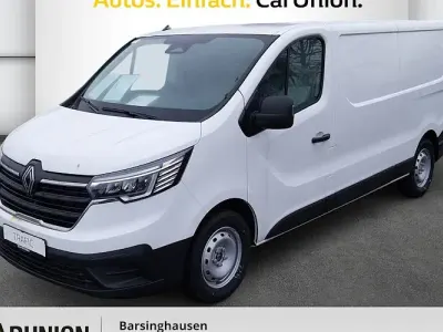 Neu Renault Trafic Komfort 131 PS (96 kW) 2025 Weiß Van / Kleinbus