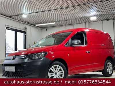 Rot Gebraucht 2021 VW Caddy Basis Van / Kleinbus | 15.880 € (Guter Preis)