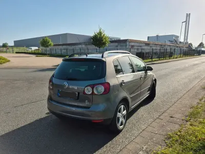 Gebraucht VW Golf Plus Cross Trendline 80 PS (58 kW) 2008 Grau Van / Kleinbus