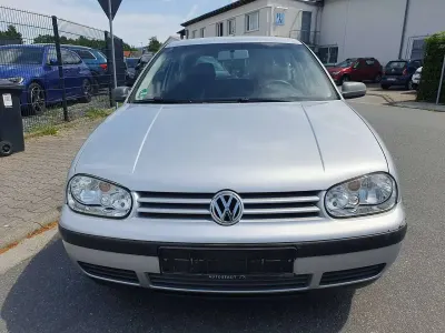 Gebraucht VW Golf IV 75 PS (55 kW) 2002 Silber Limousine