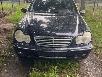 Mercedes C180