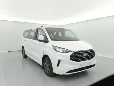 Gebraucht Ford Tourneo Titanium 150 PS (110 kW) 2024 Blanc glacier Van / Kleinbus