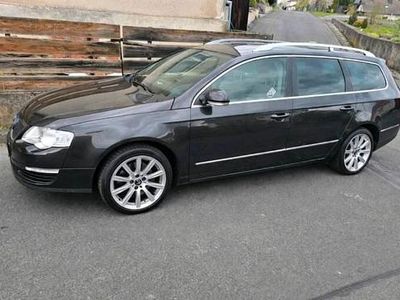 Używany VW Passat 140 KM (102 kW) 2007 Czarny Minivan
