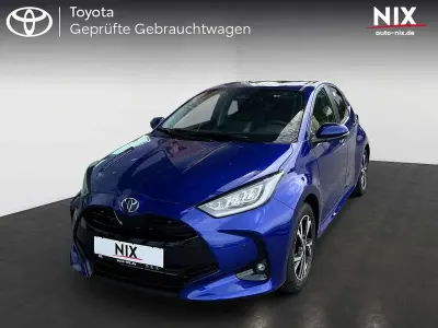 Neu Toyota Yaris Comfort 116 PS (85 kW) 2026 Juniperblue metallic Kleinwagen