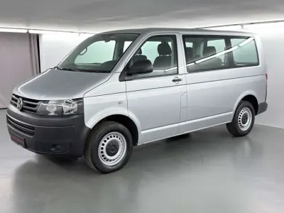 Usado VW Transporter 140 CV (102 kW) 2014 Plateado Van