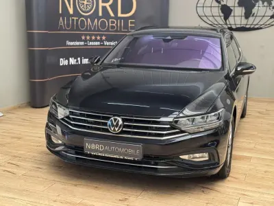Gebraucht VW Passat Business 150 PS (110 kW) 2023 Deep black perleffek (metallic) Kombi