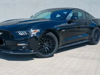 Gebraucht Ford Mustang GT Fastback 421 PS (309 kW) 2017 Schwarz Coupé