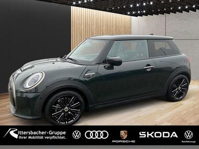 Gebraucht Mini Cooper SE 135 kW (184 PS) 2023 Grün Kleinwagen