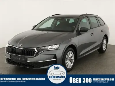 Neu Skoda Octavia Selection 150 PS (110 kW) 2026 Grau Kombi