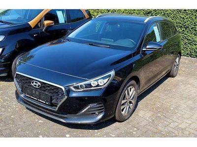 gebraucht Hyundai i30 Kombi 1.0 T-GDI YES!+ LED KAMERA PPS NAVI M+S