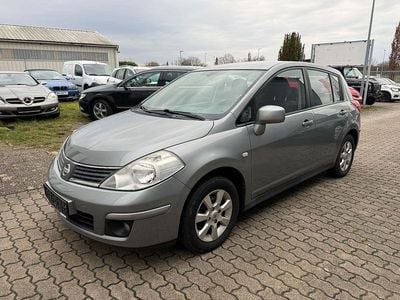 Grau Gebraucht 2008 Nissan Tiida Tekna Limousine | 2.000 € (Guter Preis)