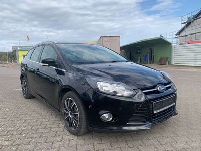 gebraucht Ford Focus Titanium Navi