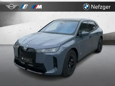 Brugt BMW iX M Sport 300 kW (408 HK) 2025 Grå SUV