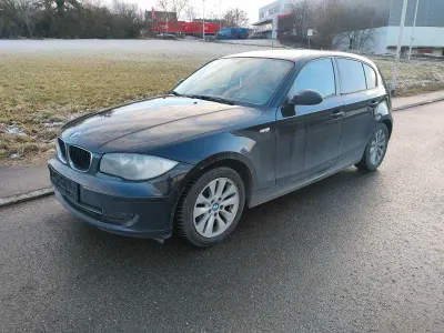 Gebraucht BMW 118 143 PS (105 kW) 2007 Schwarz Kleinwagen