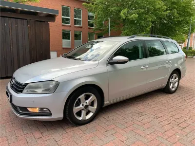 Usata VW Passat 140 CV (102 kW) 2011 Argento Station wagon