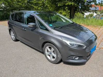 Używany Ford S-MAX Titanium 150 KM (110 kW) 2016 Szary Minivan