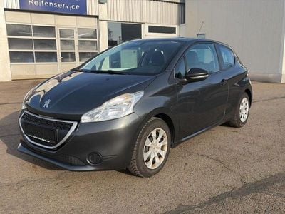 Lack grau shark Gebraucht 2012 Peugeot 208 Access Kleinwagen | 4.990 € (Fairer Preis)