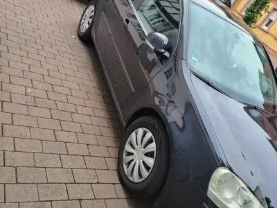 Gebraucht VW Golf IV Comfortline 105 PS (77 kW) 2004 Schwarz Kombi