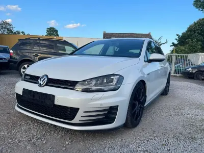 Gebraucht VW Golf VII GTD 184 PS (135 kW) 2013 Oryxweiß perlmutteffekt Kleinwagen