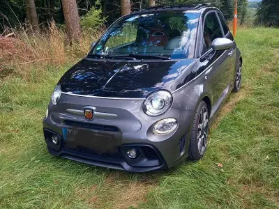 Gebraucht Abarth 595 Turismo 165 PS (121 kW) 2019 Schwarz Kleinwagen