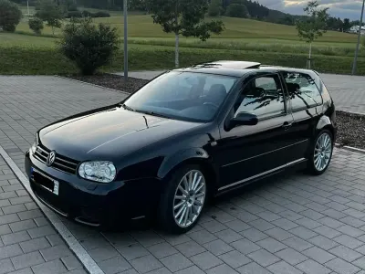 Gebraucht VW Golf IV R 241 PS (177 kW) 2003 Blau