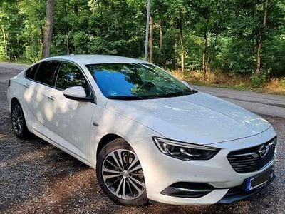 Gebraucht Opel Insignia Innovation 165 PS (121 kW) 2017 Weiß Limousine