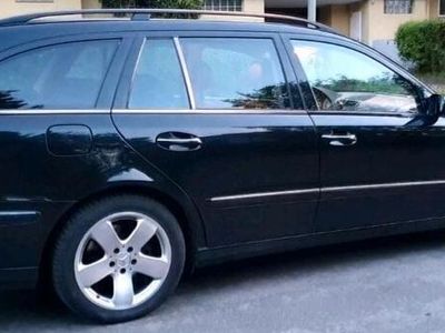 Mercedes E220