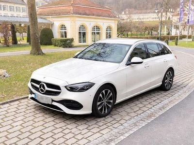 Gebraucht Mercedes C200 Avantgarde 163 PS (119 kW) 2022 Weiß Kombi