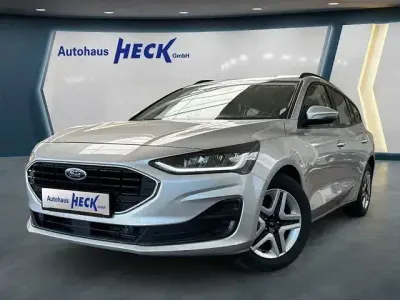 Usata Ford Focus Cool & Connect 125 CV (91 kW) 2022 Argento Berlina