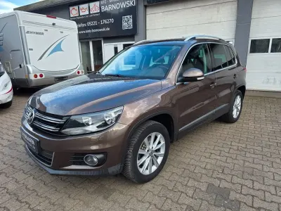 Gebraucht VW Tiguan Sportline 122 PS (89 kW) 2012 Braun SUV