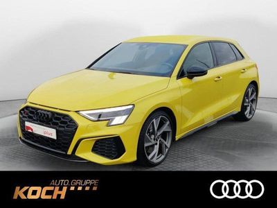 Second-hand Audi S3 Sport 311 CP (228 kW) 2023 Galben Berlinǎ