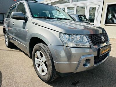 gebraucht Suzuki Grand Vitara 2.0 Club 2.HD Klima AHK NEU TÜV 4X4