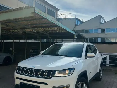 Gebraucht Jeep Compass Limited 140 PS (102 kW) 2018 Weiß SUV