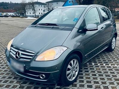 Usata Mercedes A180 Edition 116 CV (85 kW) 2010 Grigio Utilitaria