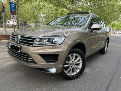 Używany VW Touareg Executive 262 KM (192 kW) 2016 Złoty SUV