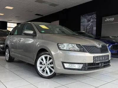 Gebraucht Skoda Rapid Drive 116 PS (85 kW) 2017 Beige Kleinwagen