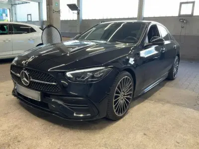 Gebraucht Mercedes C180 AMG 193 PS (141 kW) 2023 Schwarz  unilack (metallic) Limousine