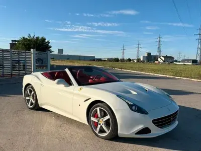 Gebraucht Ferrari California 560 PS (411 kW) 2017 Weiß Cabrio